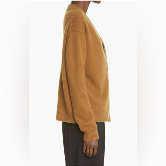 CO Cashmere Cardigan - Picture 5 of 9